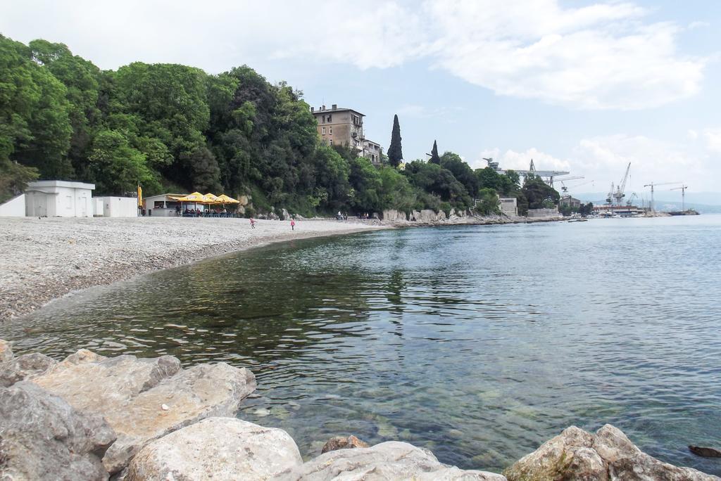 Apartment Tessa Rijeka Bagian luar foto