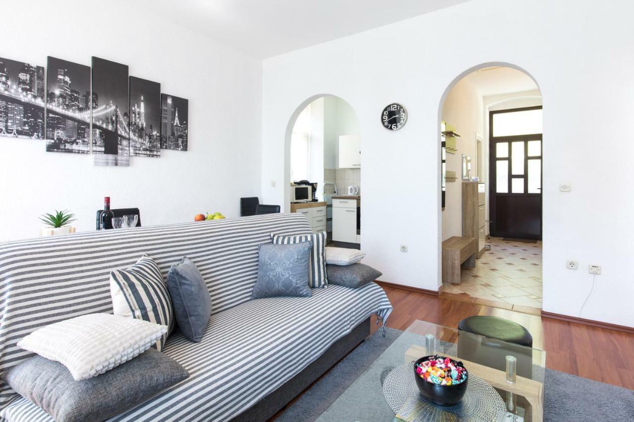 Apartment Tessa Rijeka Bagian luar foto