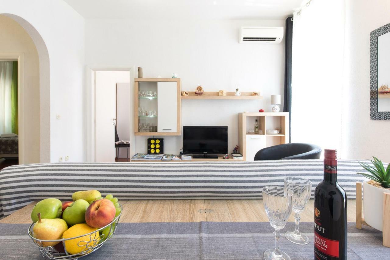 Apartment Tessa Rijeka Bagian luar foto